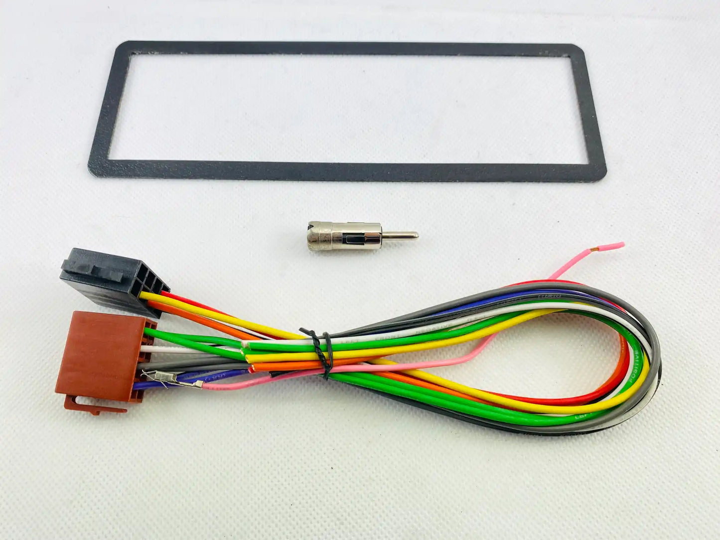 1980s Clarion 946HP car cassette radio player wiring harness antenna adapter and mounting frame