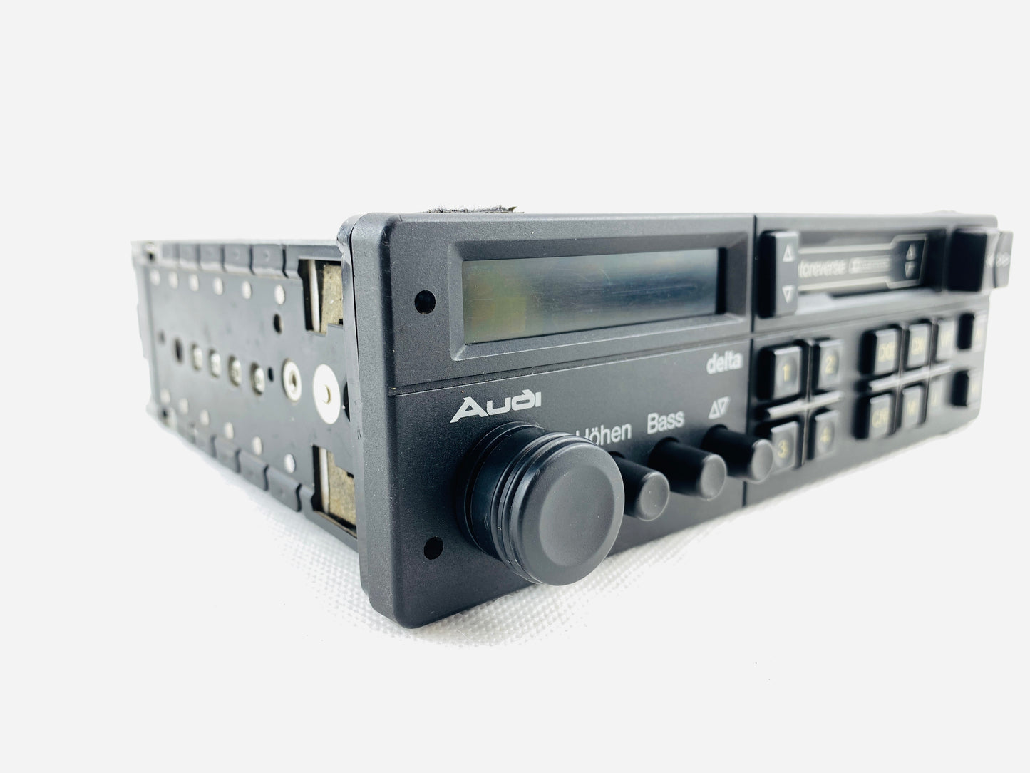 Audi Delta cassette radio with invisible Bluetooth retrofit – fully serviced, rare collectible condition