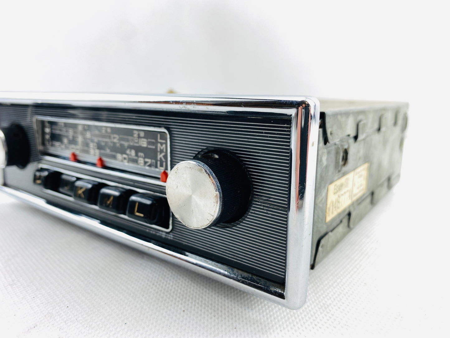 1960s Blaupunkt Essen FM radio – fully serviced vintage car radio with ISO connector and patina