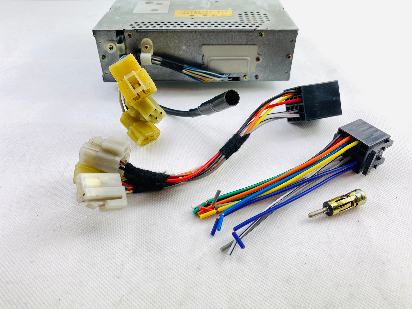 Subaru Libero Domingo cassette radio player – fully serviced, working cassette and radio, 1 DIN, with optional Bluetooth