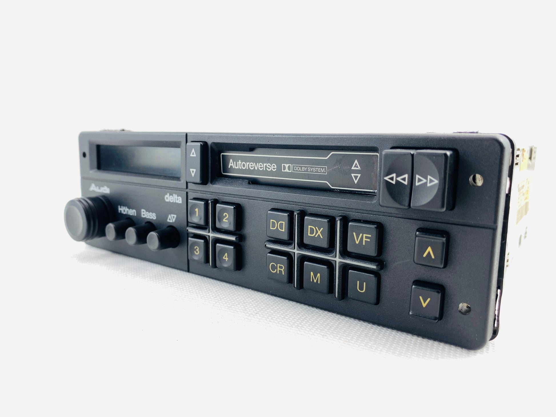 Audi Delta cassette radio with invisible Bluetooth retrofit – fully serviced, rare collectible condition