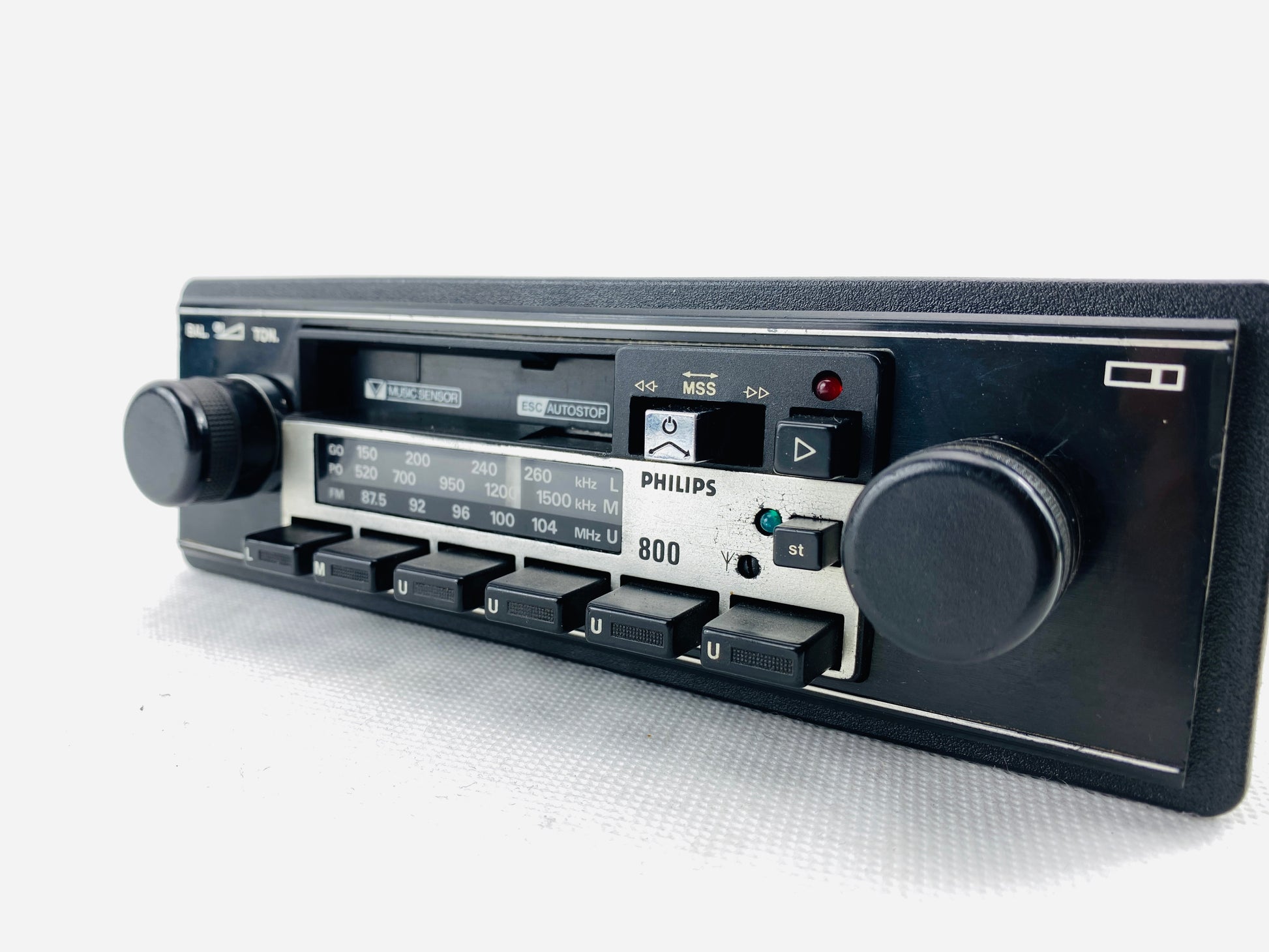 Philips 800 vintage car cassette radio 22AC800/00 serviced with invisible Bluetooth upgrade