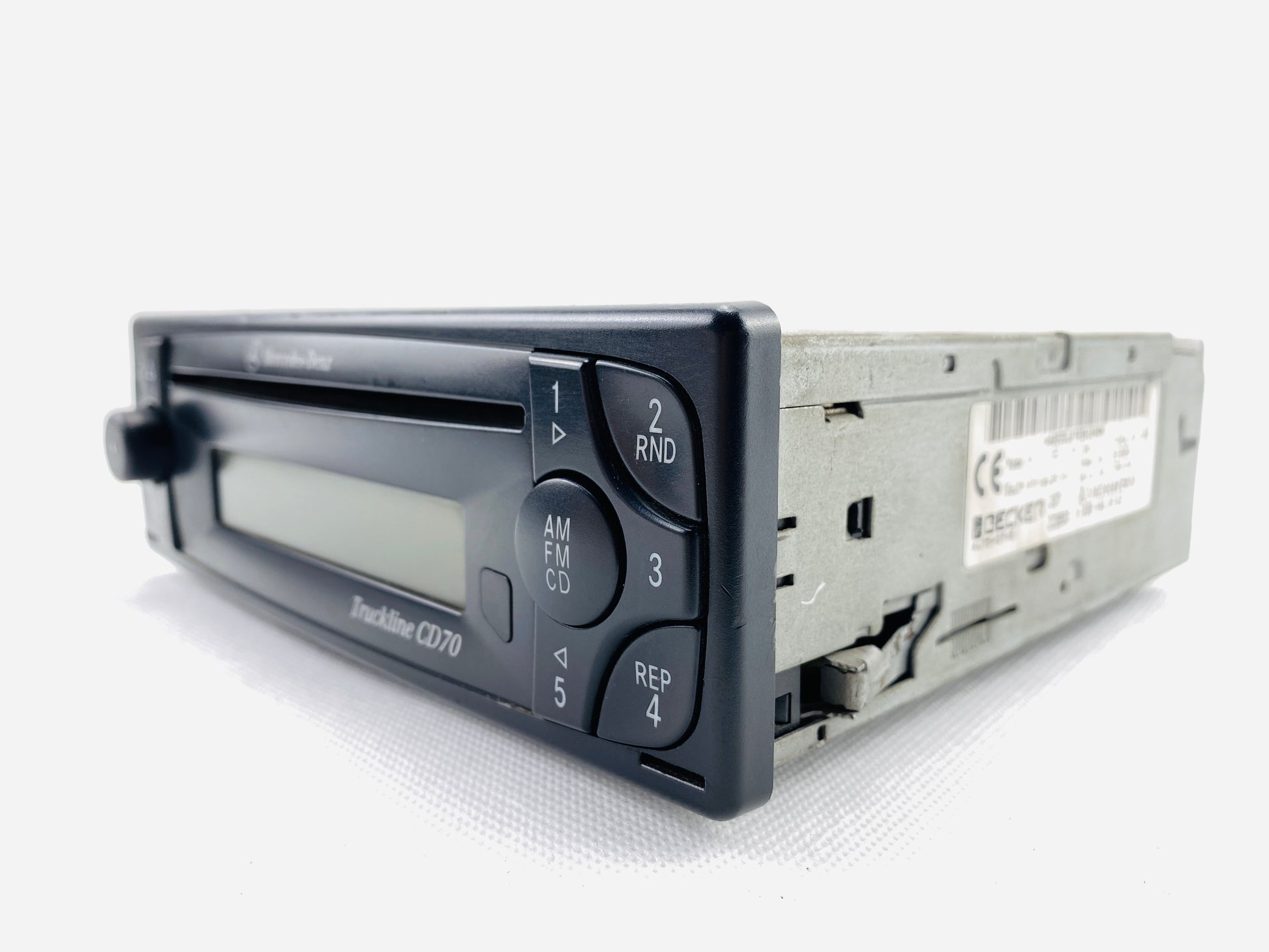 Mercedes Benz Becker TruckLine CD70 CD Radio Player / 24v + Code