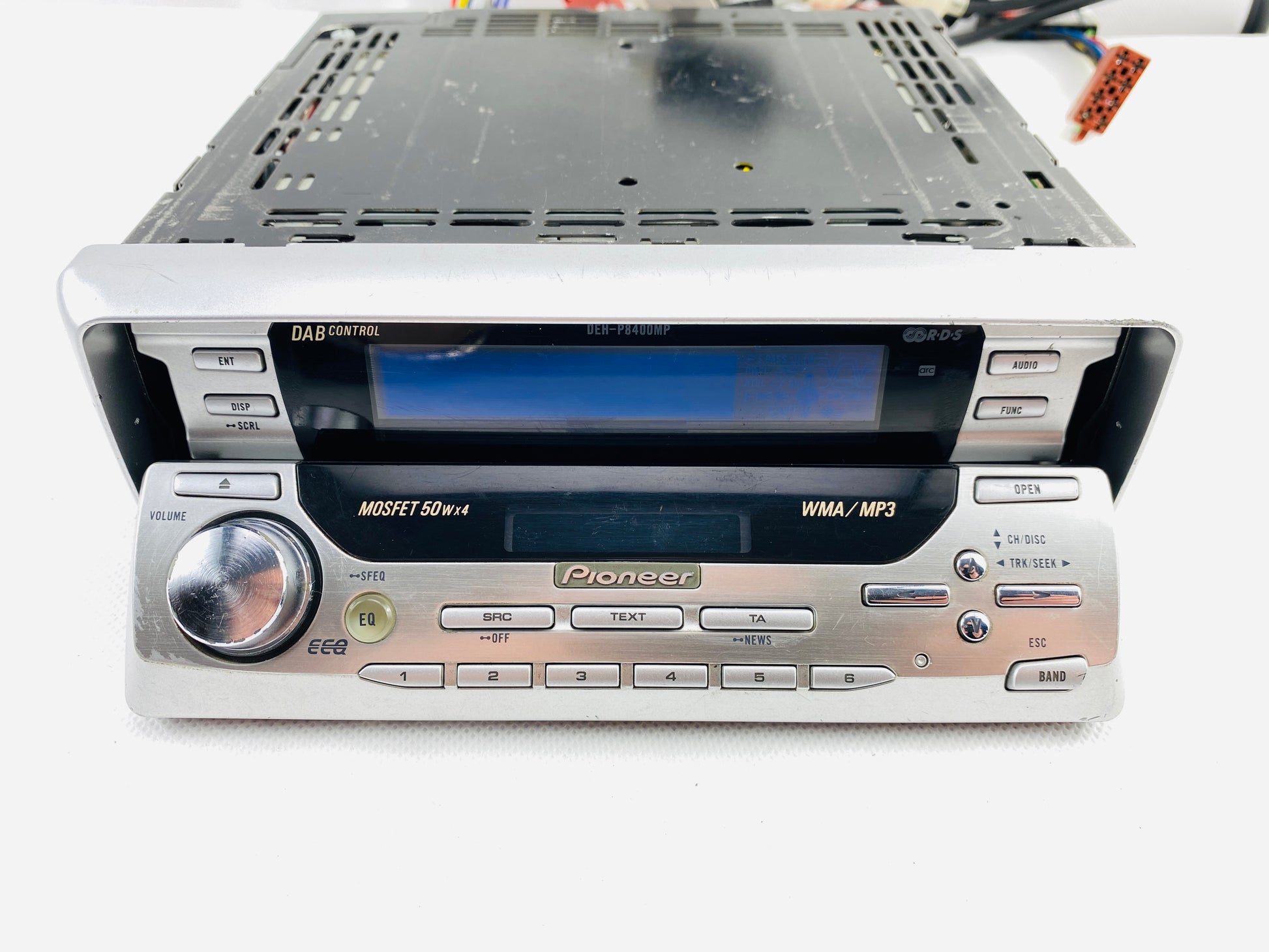 2000s Pioneer DEH-P8400MP Car CD Mp3 Radio Player + Bluetooth Retrofit