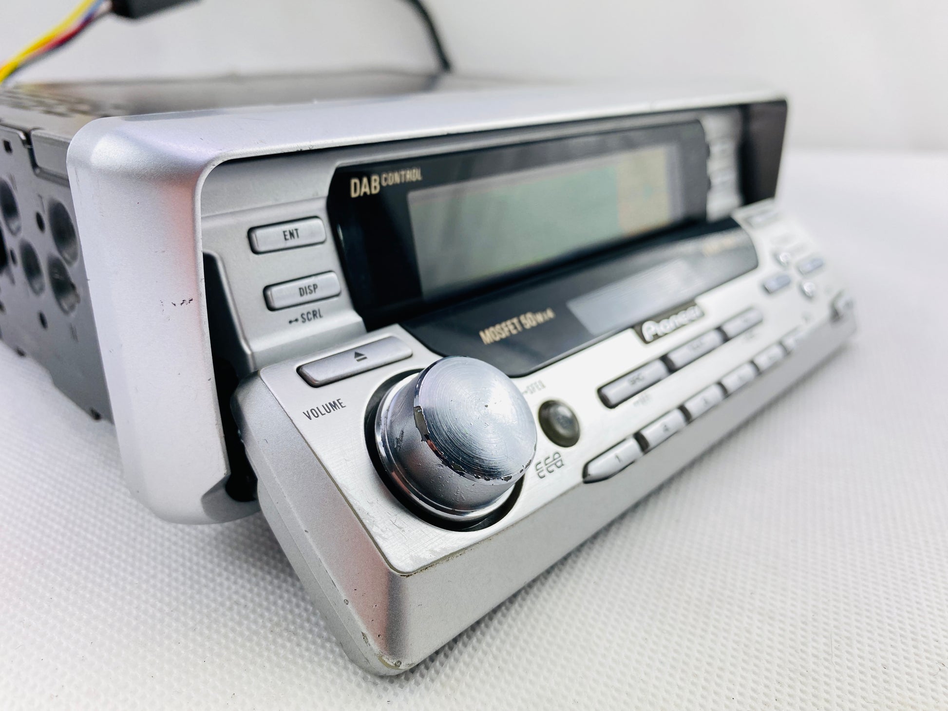 2000s Pioneer DEH-P8400MP Car CD Mp3 Radio Player + Bluetooth Retrofit