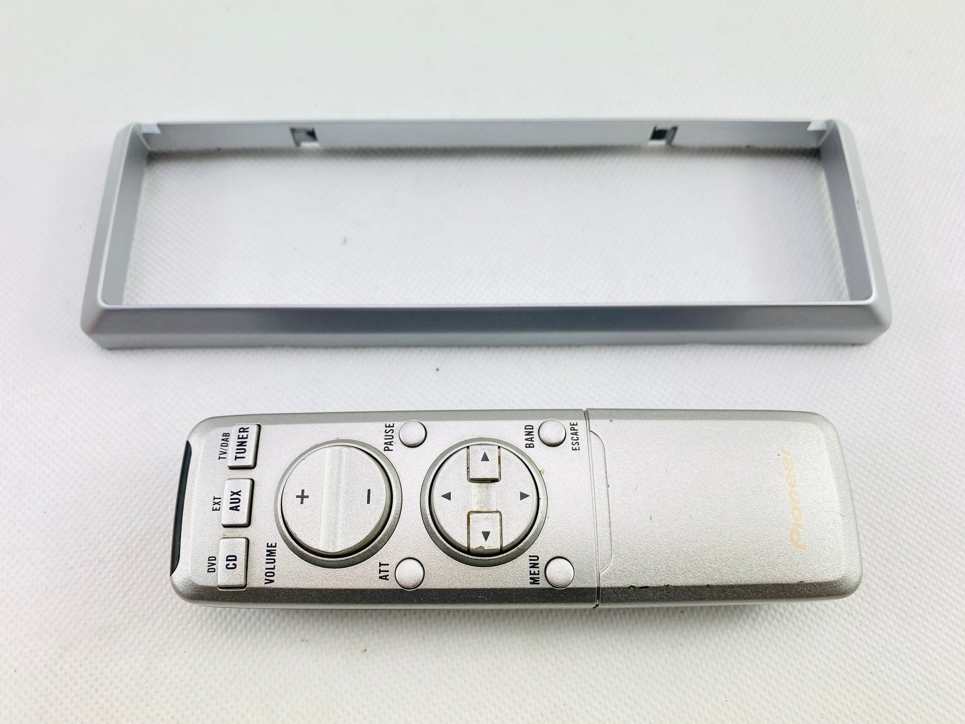 2000s High-End Pioneer DEX-P9 Premiere Car CD Radio Player