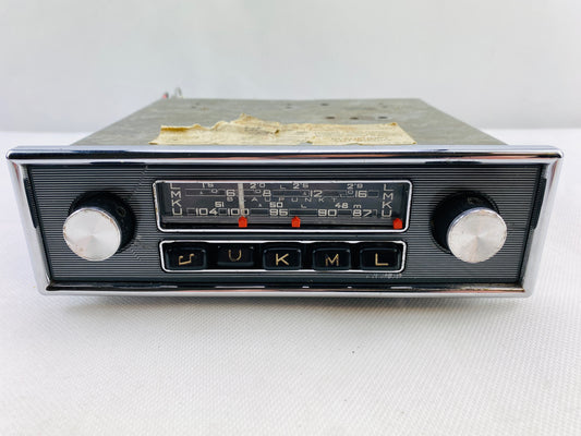 1960s Blaupunkt Essen FM radio – fully serviced vintage car radio with ISO connector and patina