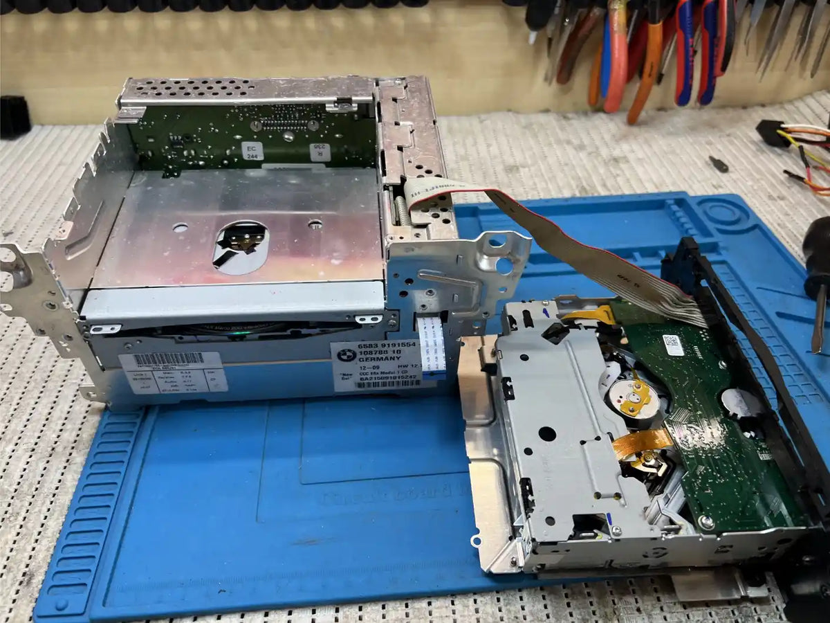 BMW CCC head unit dismantled for internal electronic repair